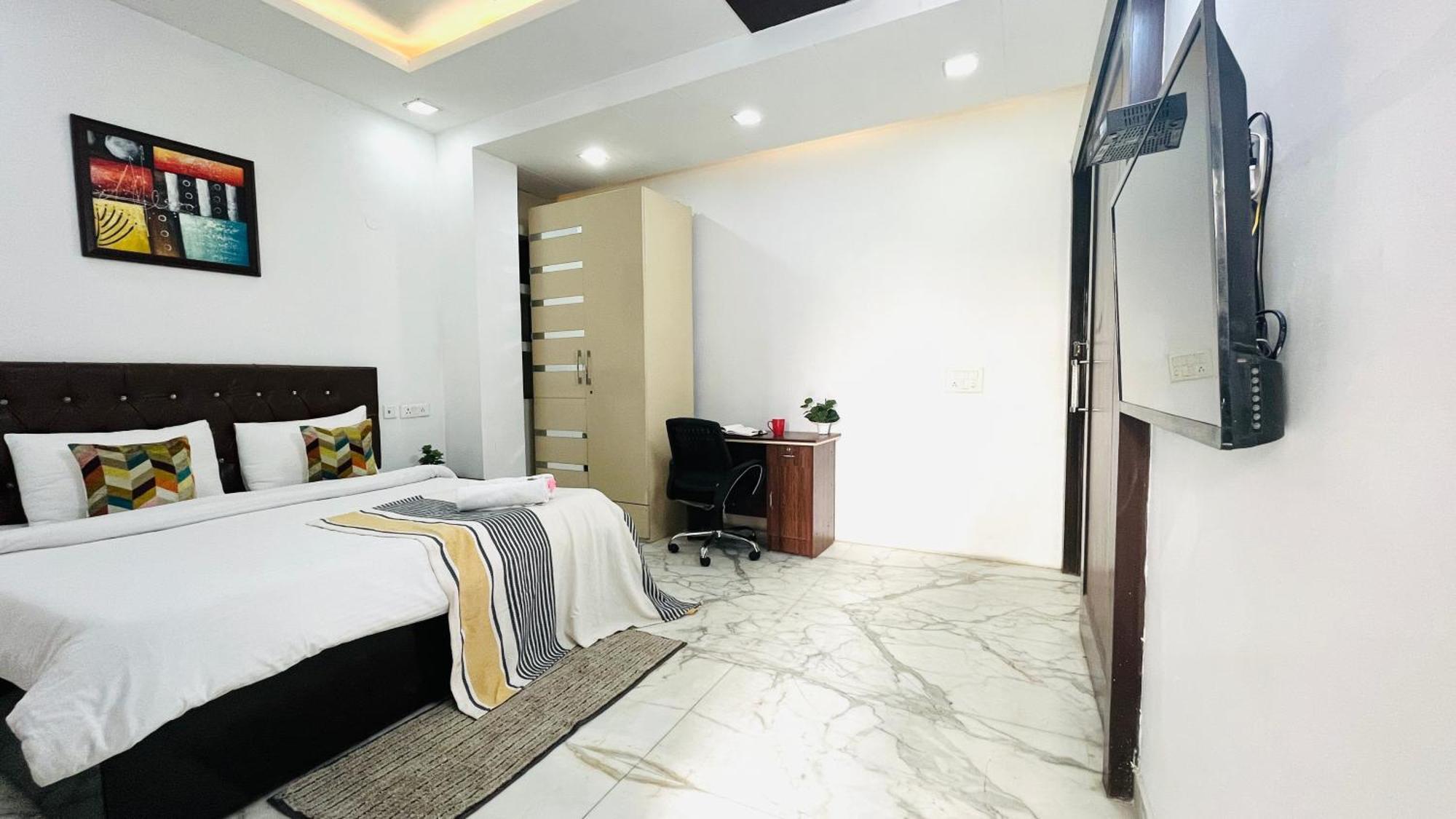 Olive Service Apartments - Greater Kailash Нью-Делі Номер фото